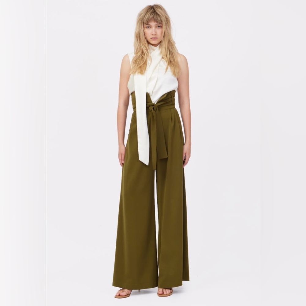 Julia Allert  olive high waist trouser pants from Wolf & Badger size medium